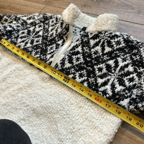 Talbots Black & Winter White Quarter Zip Ski Type  Sweater Size XS - Picture 7 of 10